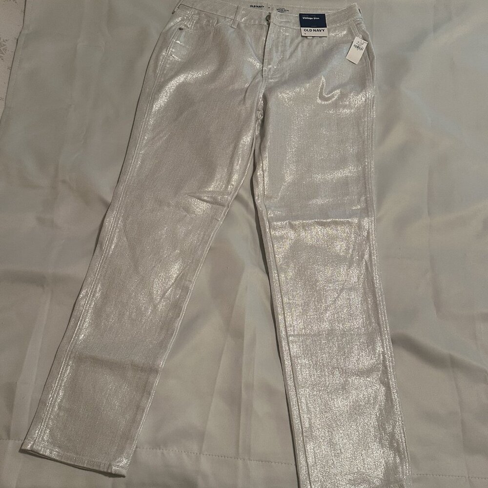 Old Navy Vintage Slim White Shiny Pants NWT Size 6